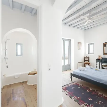 With Panoramic Sea Views Elia (Mykonos)