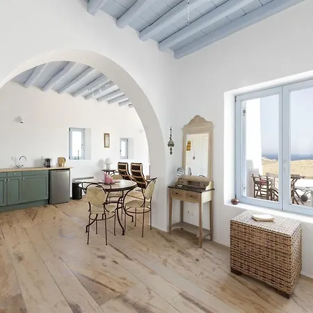 With Panoramic Sea Views Villa Elia (Mykonos)